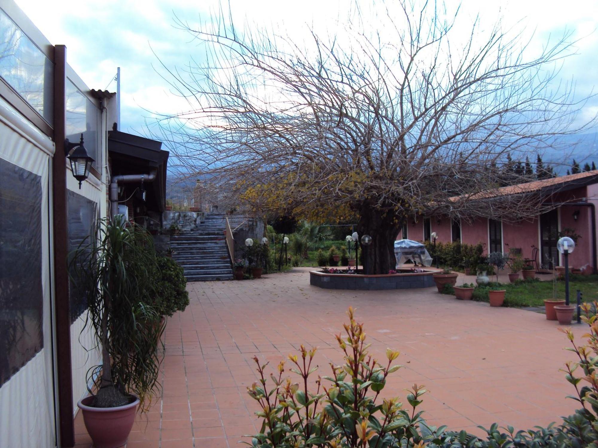 Agriturismo Il Pozzo Antico Mascali Zewnętrze zdjęcie